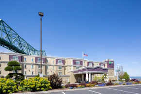 Отель Holiday Inn Express Hotel & Suites Astoria, an IHG Hotel  Астория